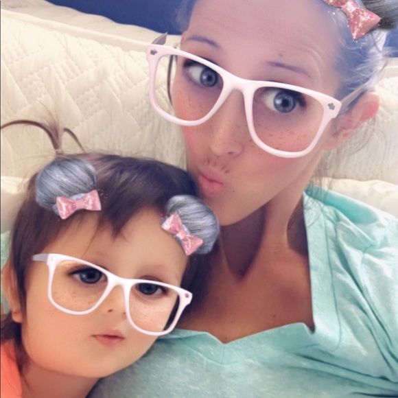 Meet your Posher, Heidi - Picture 1 of 1